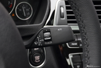 2018款宝马3系GT 2.0L自动320i时尚型