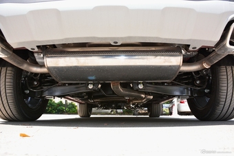 2018款荣威RX5 2.0T 30T自动两驱智联网铂金版