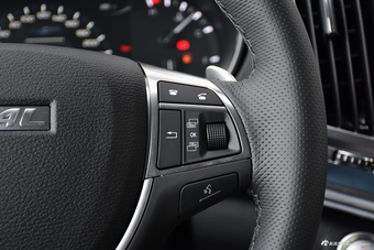 2017款哈弗H9 2.0T自动汽油尊享型5座