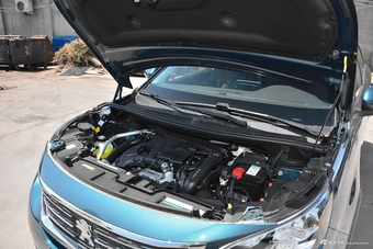 2017款标致5008 1.6T自动350THP精英版7座