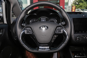 2016款起亚K3 1.4T自动GLS