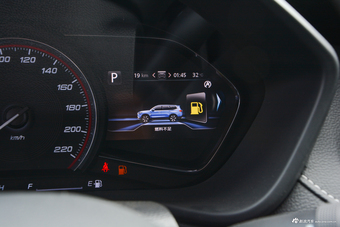 2017上汽大通D90 2.0T自动两驱水星