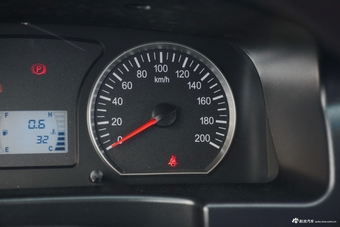 2018款菱智M3L 1.6L手动7座舒适型