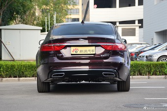 2017款捷豹XFL 2.0T自动240PS尊享版