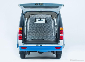 2017款瑞驰新能源EC35