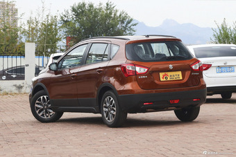 2017款骁途1.6L自动两驱都市时尚型