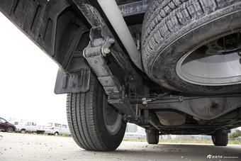 2018款中兴威虎 2.8T柴油国V两驱精英型大双CA4D28C5-1B