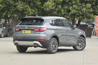 2018款中华V6 1.5T自动尊贵型