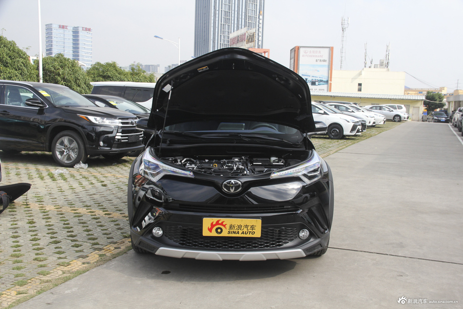 2018款C-HR 2.0L自动酷越领先版国V