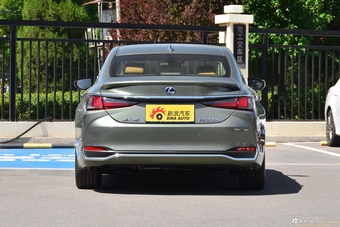 2018款雷克萨斯ES 2.5L自动300h尊享版