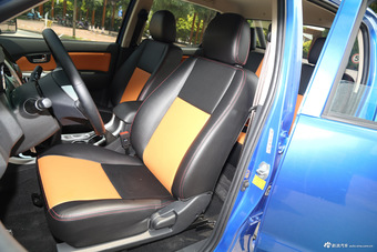 2015款黄海N2 2.8T手动两驱柴油运动版