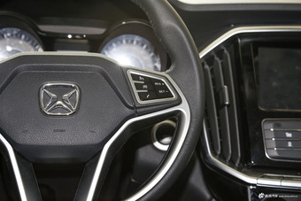 2016款驭胜S350 2.0T自动两驱汽油豪华版7座