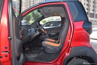   2017款宝骏E100智享版