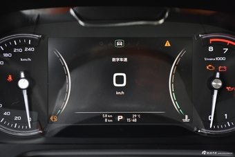 2017款荣威RX5 20T自动两驱互联网智尊版