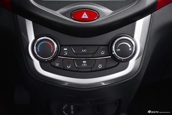 2018款奔奔EV260 标准型