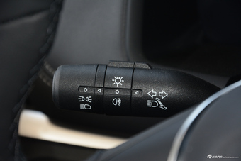 2017款荣威i6 1.5T自动旗舰版20T