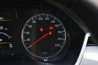 2018款骏派A50 1.5L手动豪华型