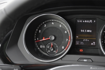 2018款途观L 2.0T自动两驱豪华版330TSI