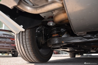 2018款沃尔沃S60L 2.0T自动T4智驭进取版