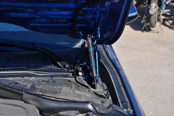 2017款宝马4系2.0T自动425i Gran Coupe尊享型M运动套装