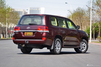 2017款兰德酷路泽4.0L自动GX-R中东版7座