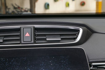 2017款CR-V 1.5T 240TURBO自动两驱风尚版