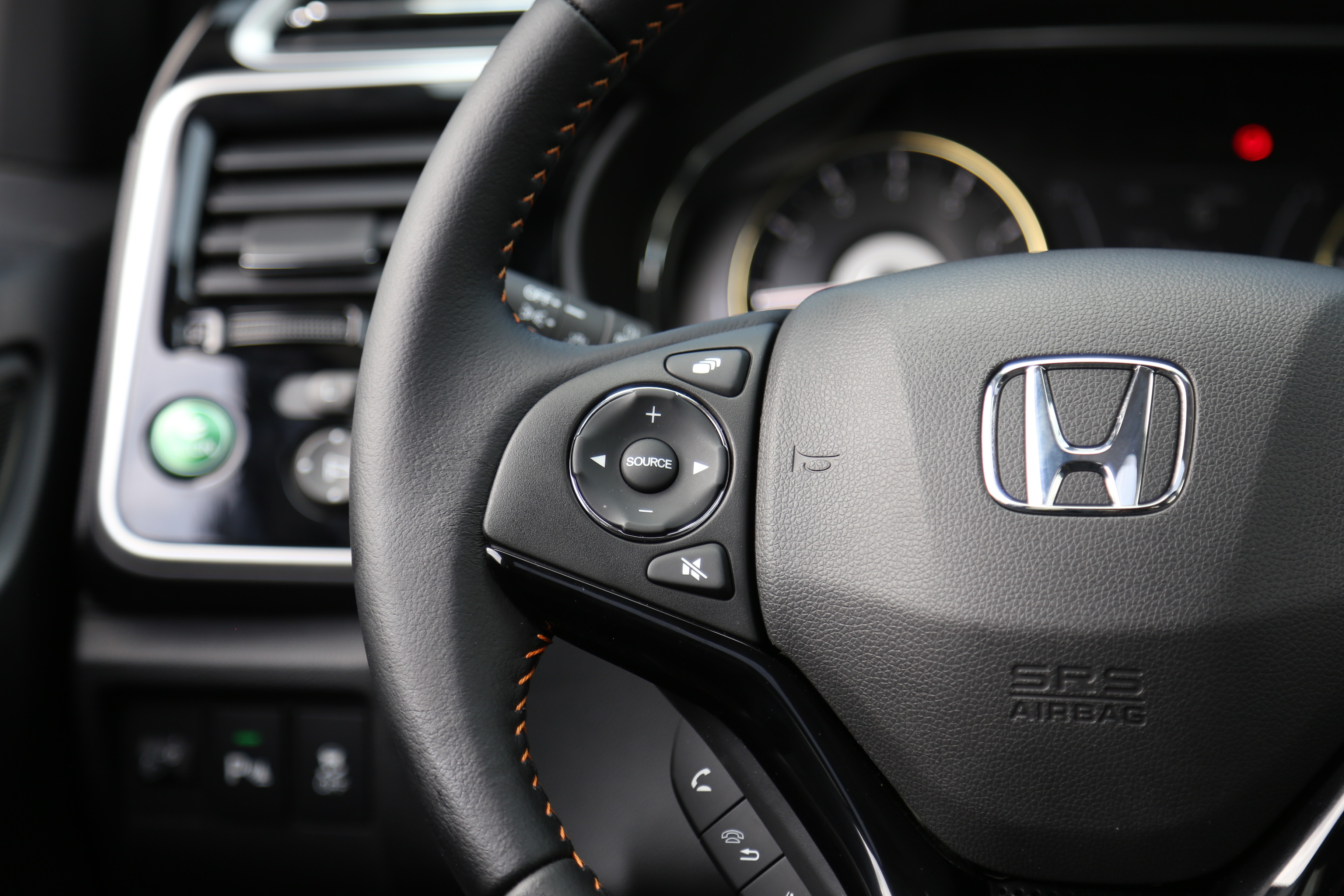 2017款竞瑞1.5L自动风尚版