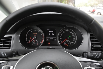 2018款高尔夫·嘉旅1.4T自动进取型230TSI
