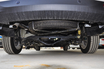 2015款五菱宏光S1 1.5L手动舒适型 白