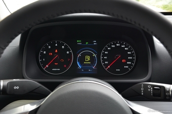 2018款比亚迪唐2.0T 智联尊悦型