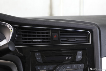 2018款启辰D60 1.6L自动舒适版