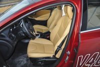 2017款沃尔沃V40 1.5T自动T3 智雅版