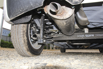 2017款宝骏310 1.5L自动豪华型