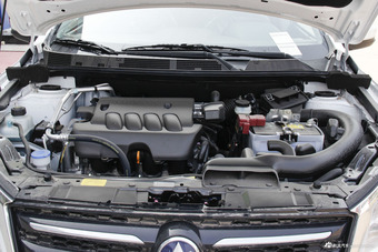 2015款启辰T70X 2.0L自动睿享运动版