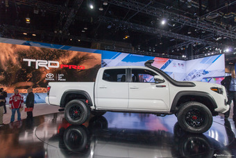 丰田Tacoma TRD Pro实车亮相 越野能力进一步提升