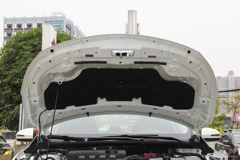 2018款启辰D60 1.6L自动智联豪华版