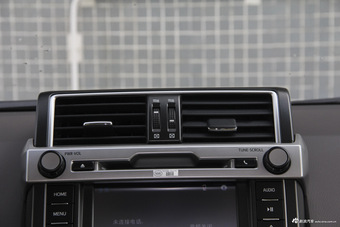 2016款普拉多2.7L自动标准版