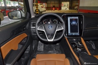 2017款比亚迪秦EV300尊享型