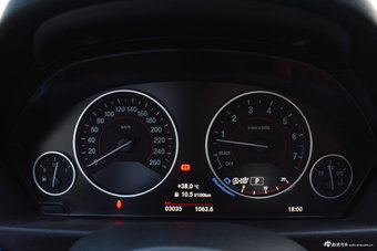 2017款宝马4系2.0T自动425i M运动套装