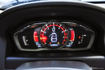 2016款沃尔沃XC60 2.0T自动 T5 AWD智驭版