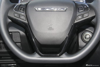 2018款启辰D60 1.6L自动智联精英版