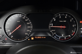 2018款宝马3系2.0T自动320Li 领先型M运动套装