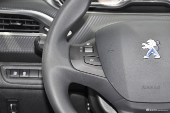 2016款标致2008 1.2THP 自动时尚版