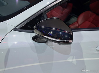 起亚史上最暴力车型诞生 搭3.3T/5.1s破百