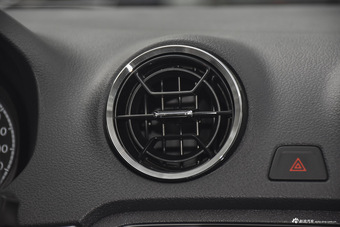 2017款捷达1.5L自动舒适型