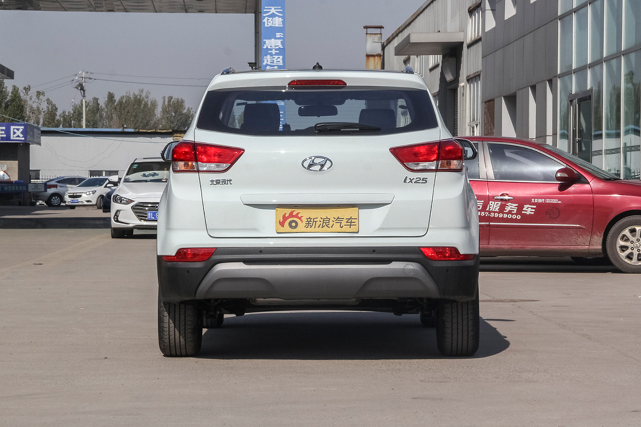 2017款现代ix25 1.6L自动智能型