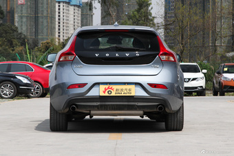 2018款沃尔沃V40 1.5T自动T3 智雅版