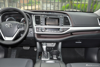 2017款汉兰达2.0T自动四驱炫黑限量版7座