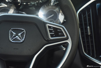 2016款驭胜S350 2.0T自动四驱汽油豪华版5座