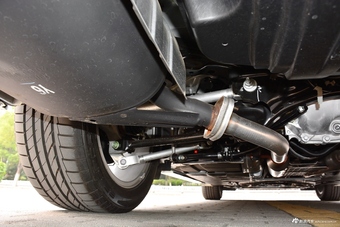 2017款英菲尼迪Q70L 2.5L自动精英版